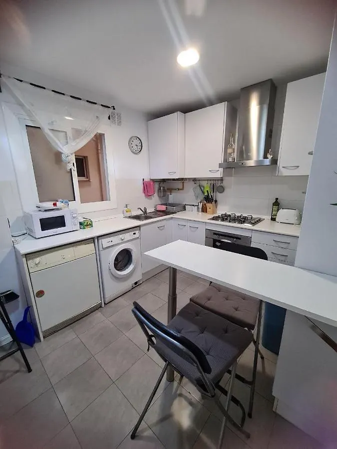 Bed & Breakfast Rooms In The Center Of Barcelona Spain