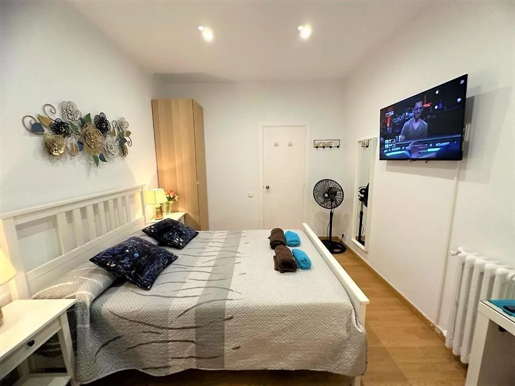 Rooms In The Center Of Barcelona