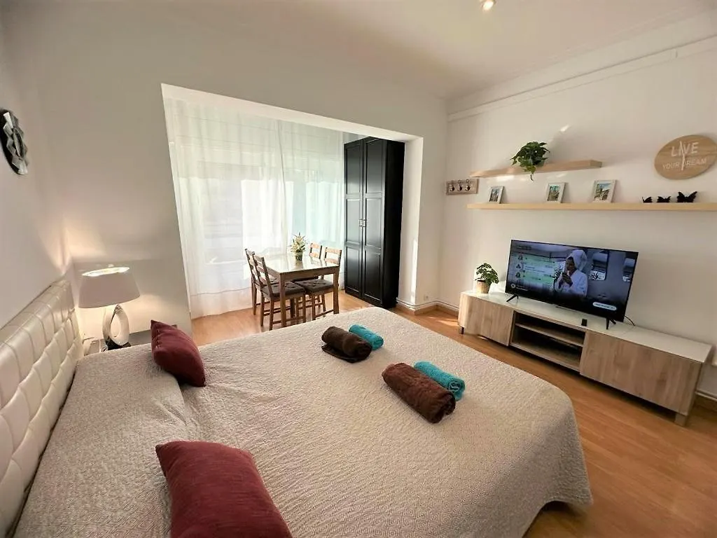 Rooms In The Center Of Barcelona Nocleg ze śniadaniem